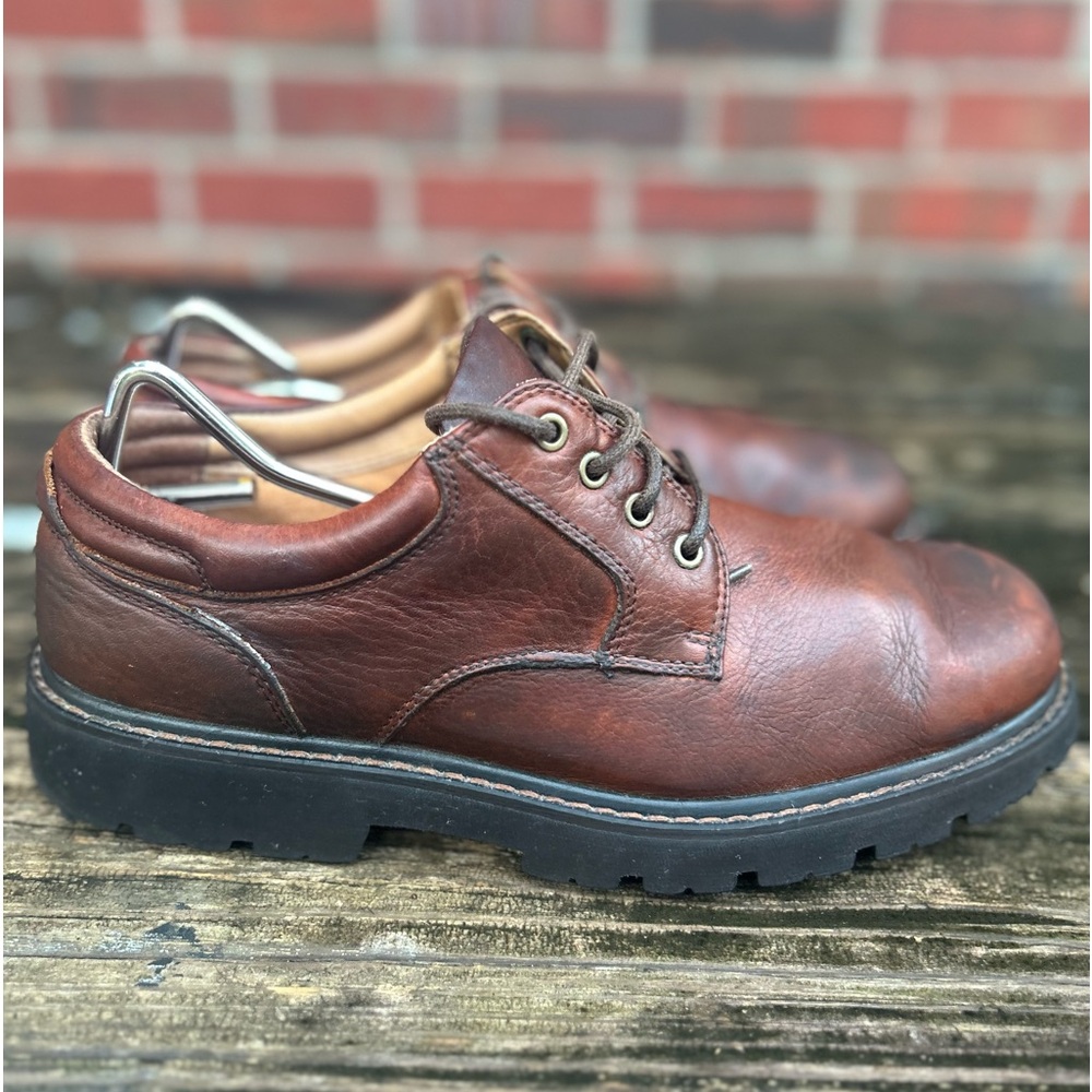 DOCKERS Men's Shelter Casual Oxford Waterproof Oil Resistant Brown Leather Sz 9